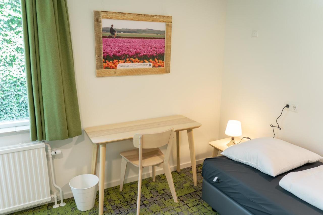 De Admiraal Hostel Den Helder Exterior photo