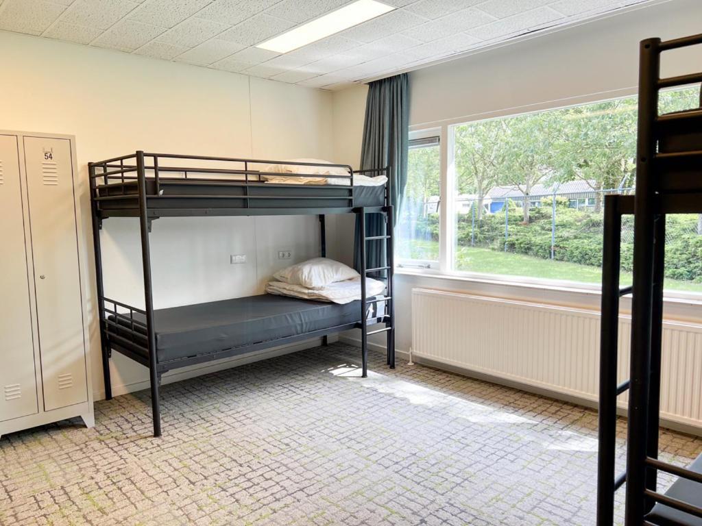 De Admiraal Hostel Den Helder Exterior photo